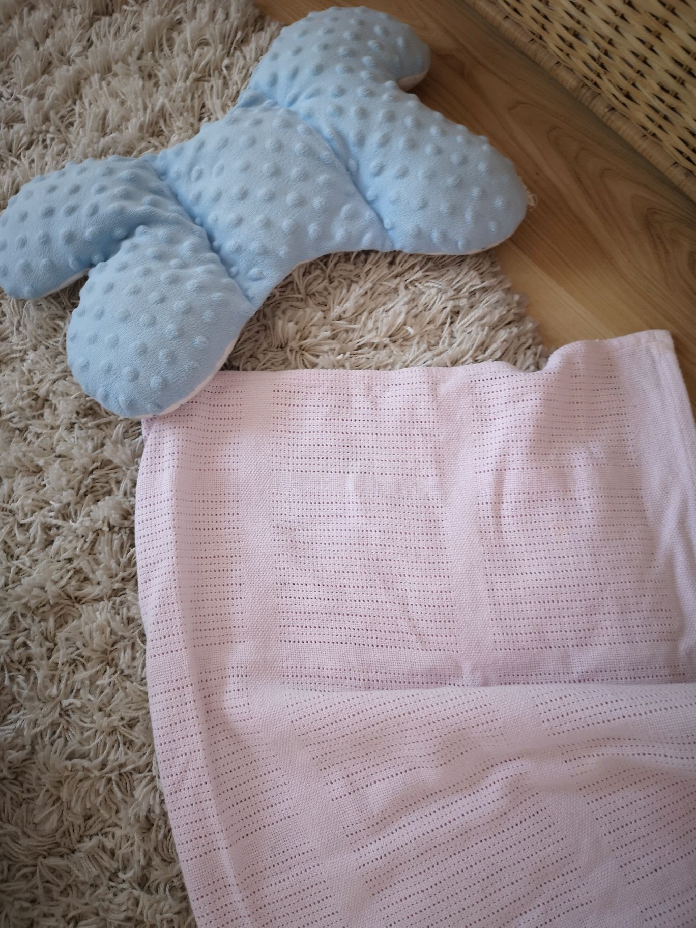 Kocyk niemowlęcy do wózka niebieski różowy dla dziecka koc do łóżeczka