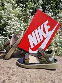 Оригінал Босоніжки NIKE VISTA - ROUGH GREEN/MATTE OLIVE
Розмір по факт