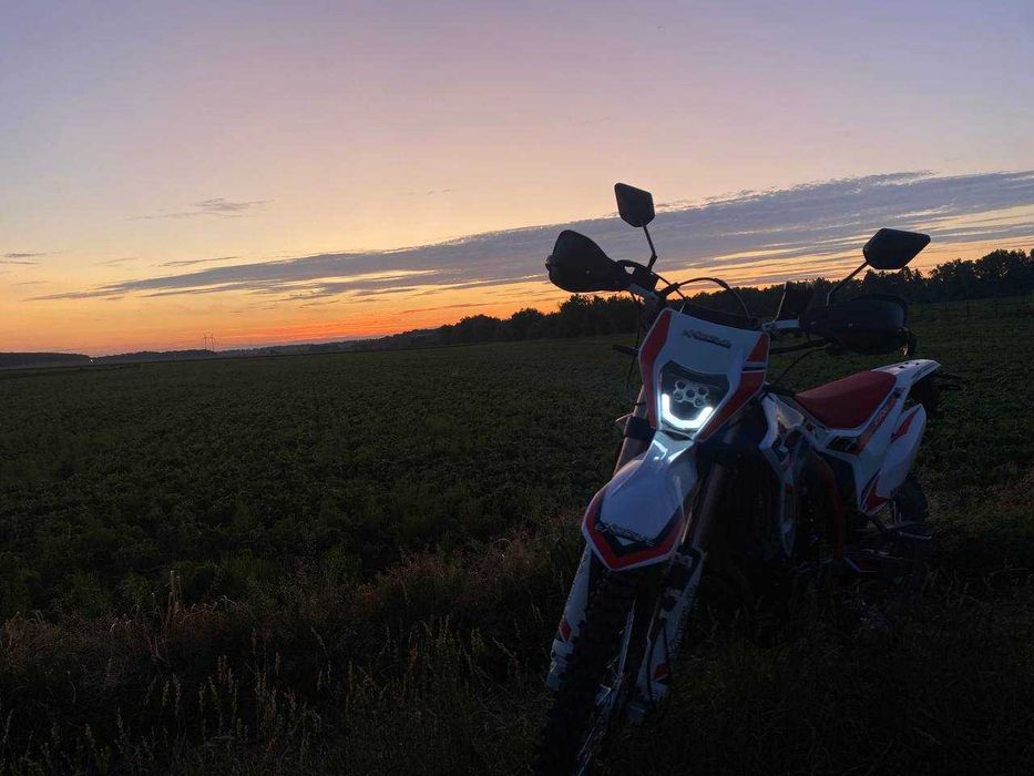 Продам мотоцикла CRF 250 NEW