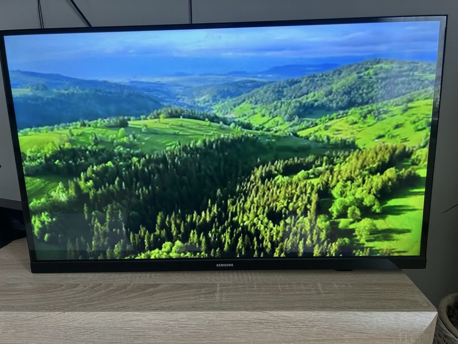 Sprzedam telewizor 32 cale samsung