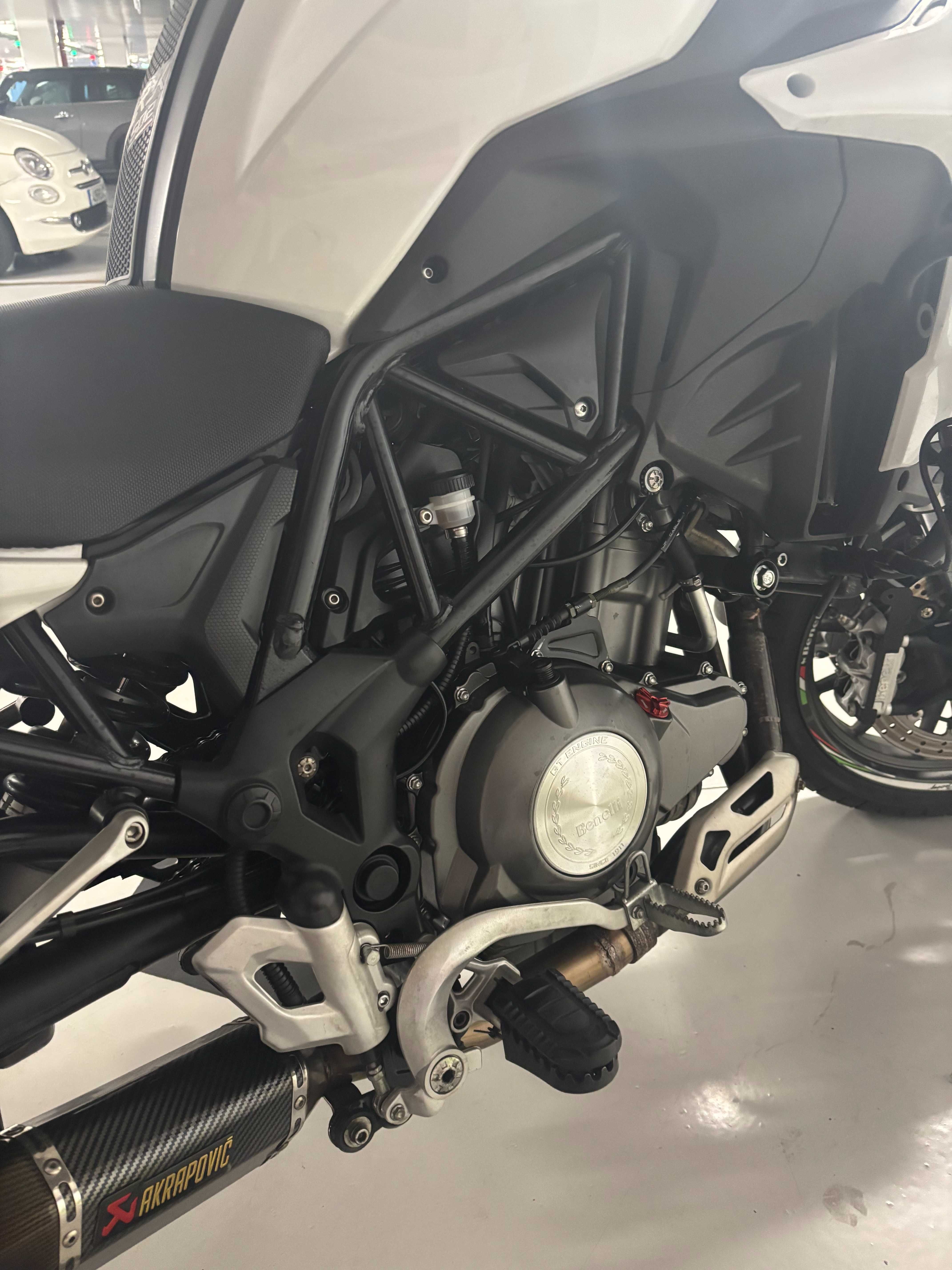 Benelli TRK 502 novíssima