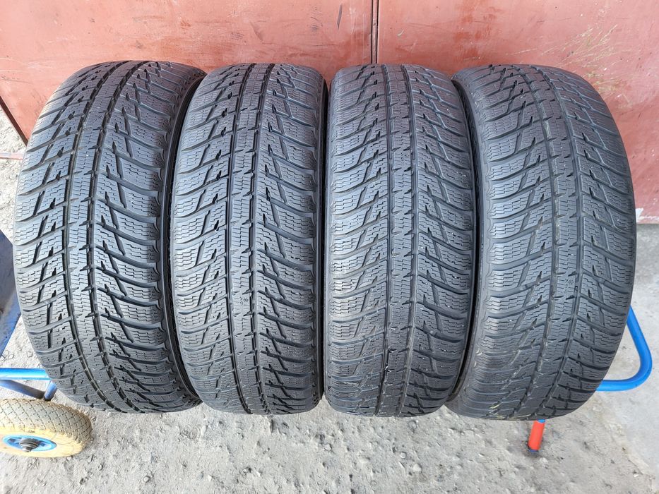 225/60/17 R17 Nokian WR SUV 3 4шт ціна за 1шт шини