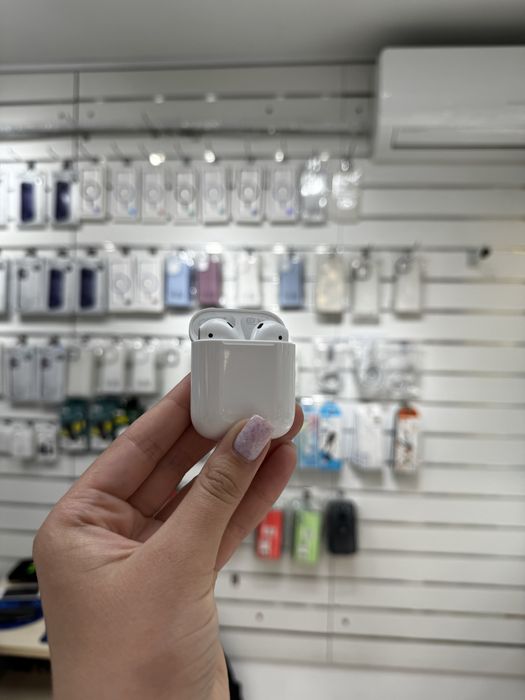Б/У Оригінальні Навушники Apple AirPods 2(A1938,A2032,A2031)