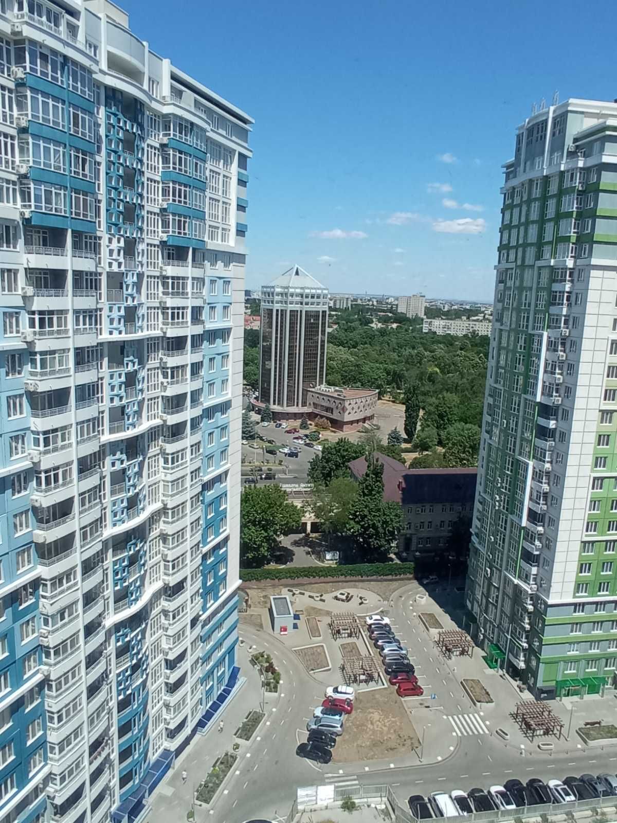 Продается 1-комнатная квартира на Гагарина в ЖК"4 Сезона"
