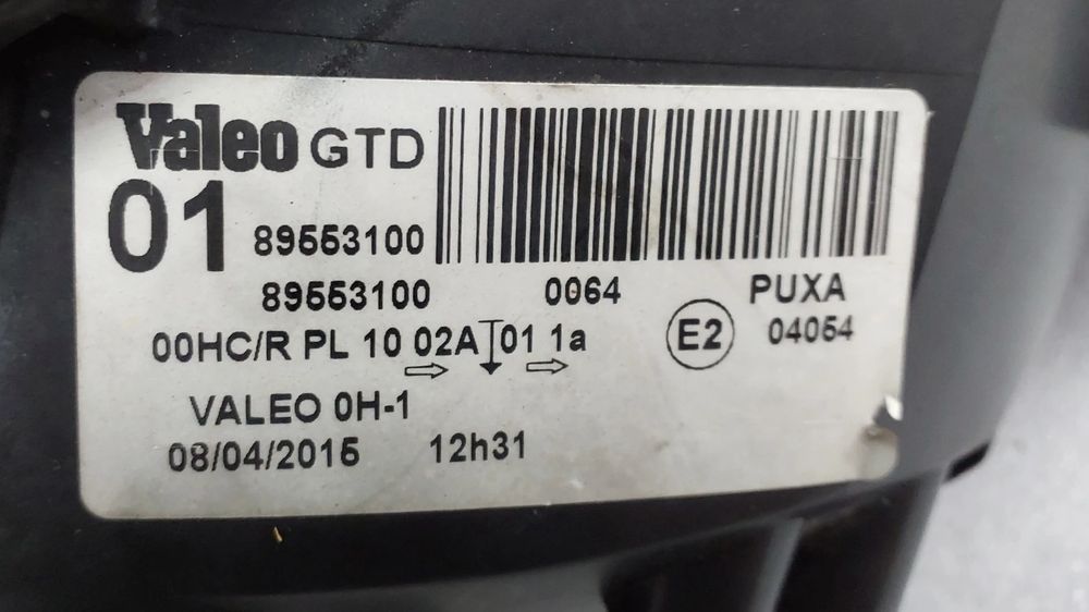 Ótica / farol esquerda TOYOTA Aygo (_B1_)