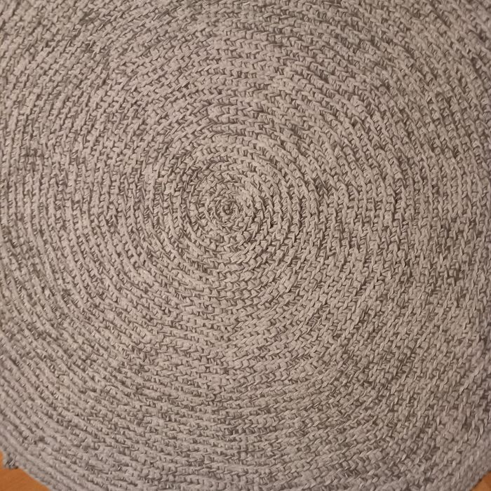 Ręcznie robiony nowy chodniczek