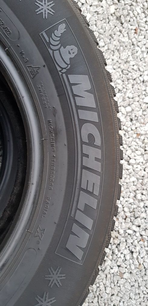 Opony zimowe Michelin Alpin⁵ 2 sztuki 215/65/16