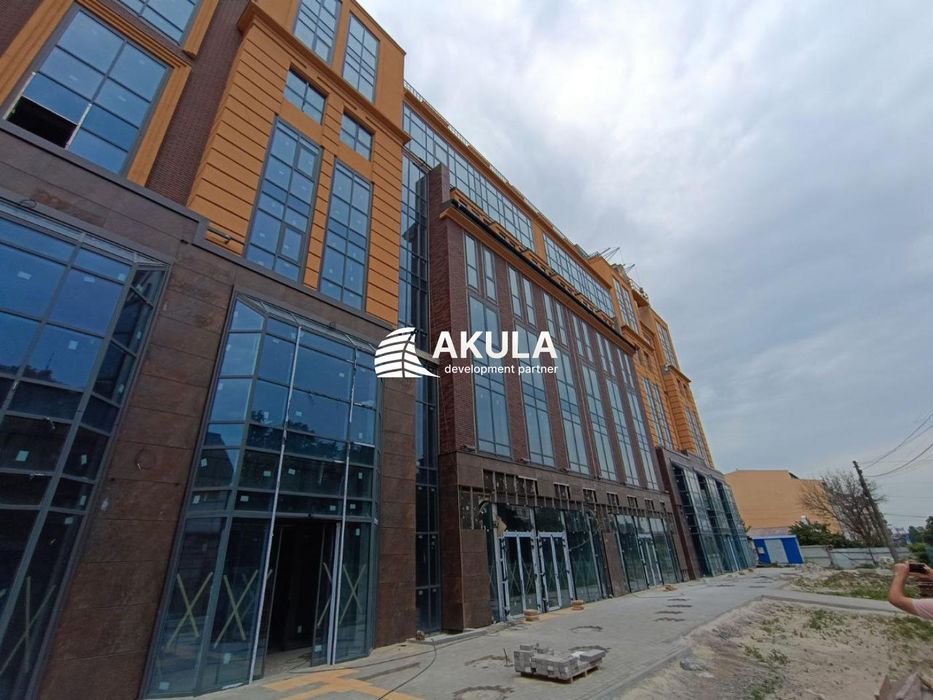 Офіс 4000+ м² у БЦ на Подолі, Нижній Вал 3–7