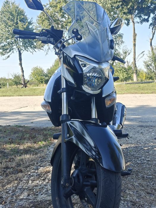 Suzuki GSR 250 інжектор