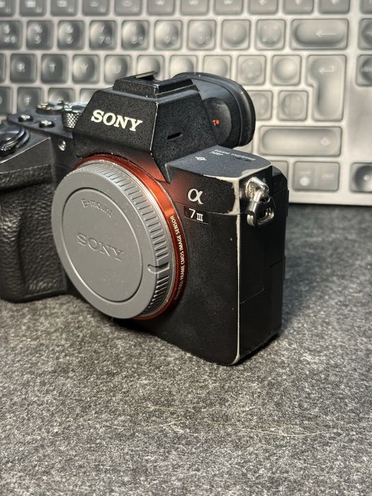 Sony alpha a7 III - Shutter novo - 0 cliques