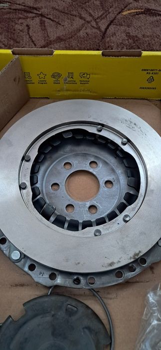 Комплект зчеплення Iuk 621301409