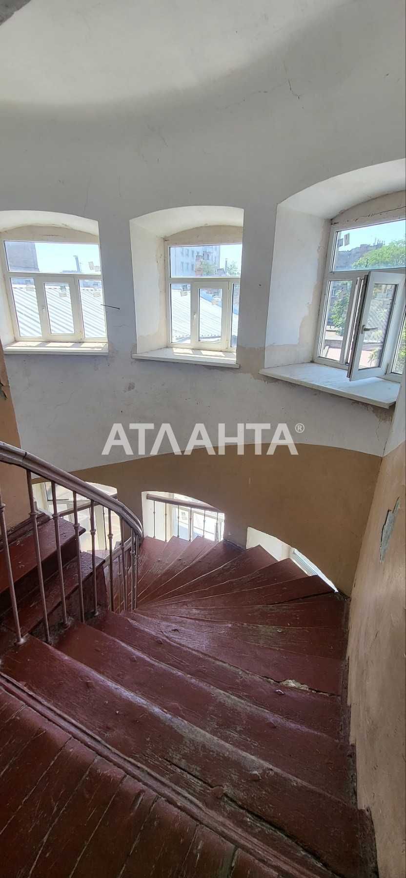 Продам 3-комнатную квартиру в самом Центре Жуковского / Ришельевская