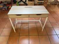 Mesa Alex (IKEA) para estudo e computador