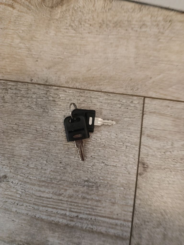 Podajnik do papieru toaletowego