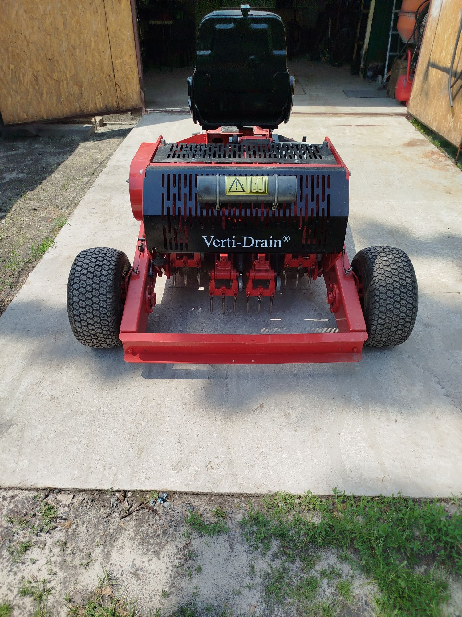Аератор для газону Verti-Drain 7007H