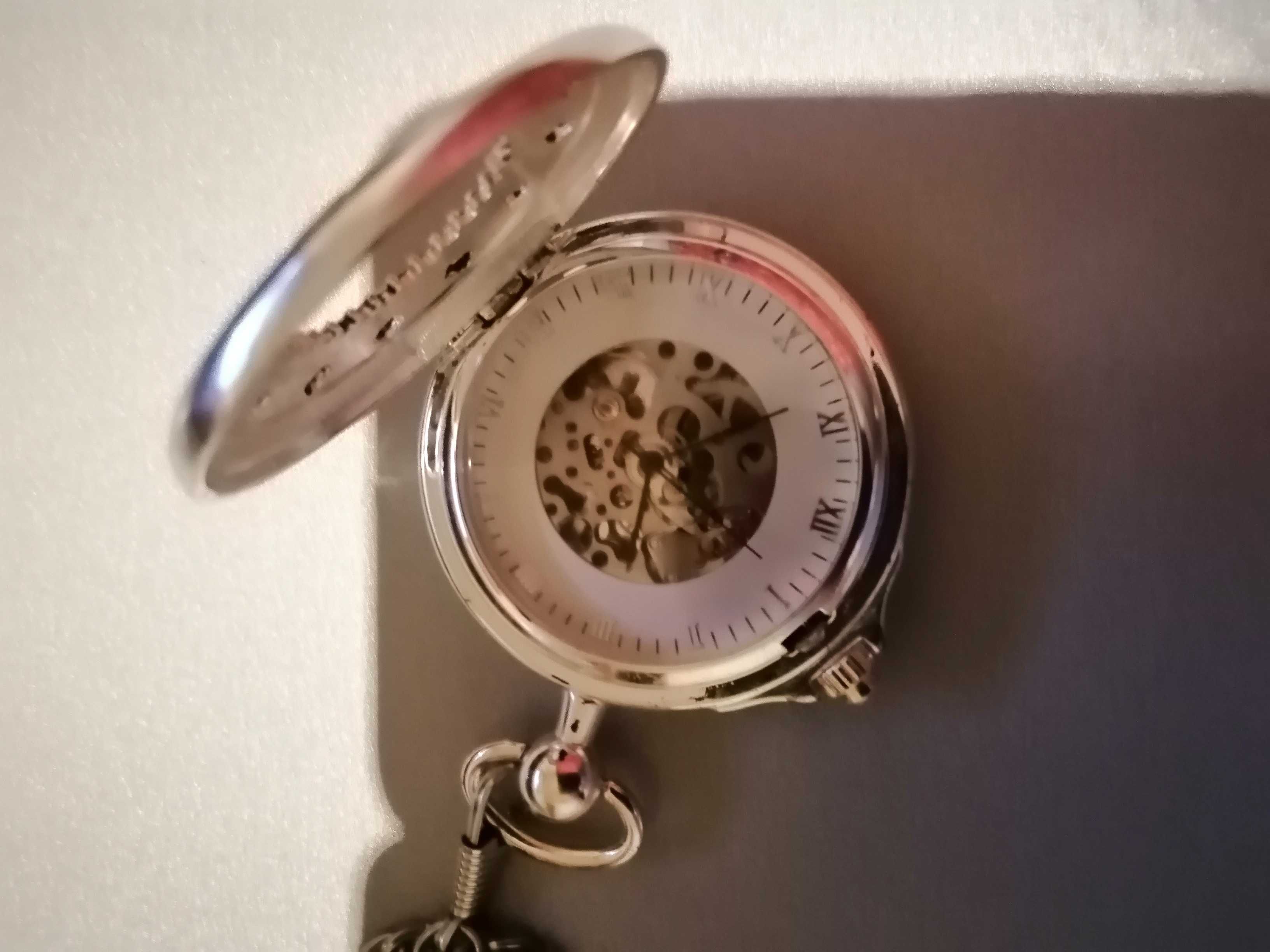 Relogio BOLSO Mecanico Corda Manual Com Corrente