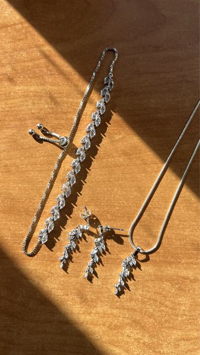 Zestaw bizuterii slubnej cyrkonie srebrne