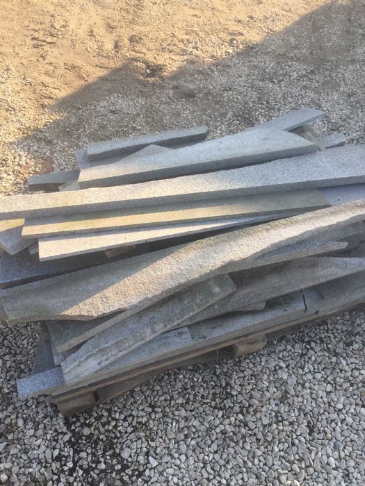 obladry płytki granit kamień Strzelin