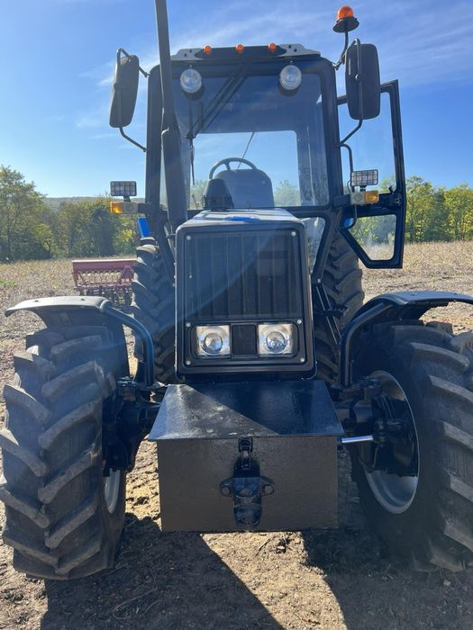 Грузи МТЗ , трактор груз передній !