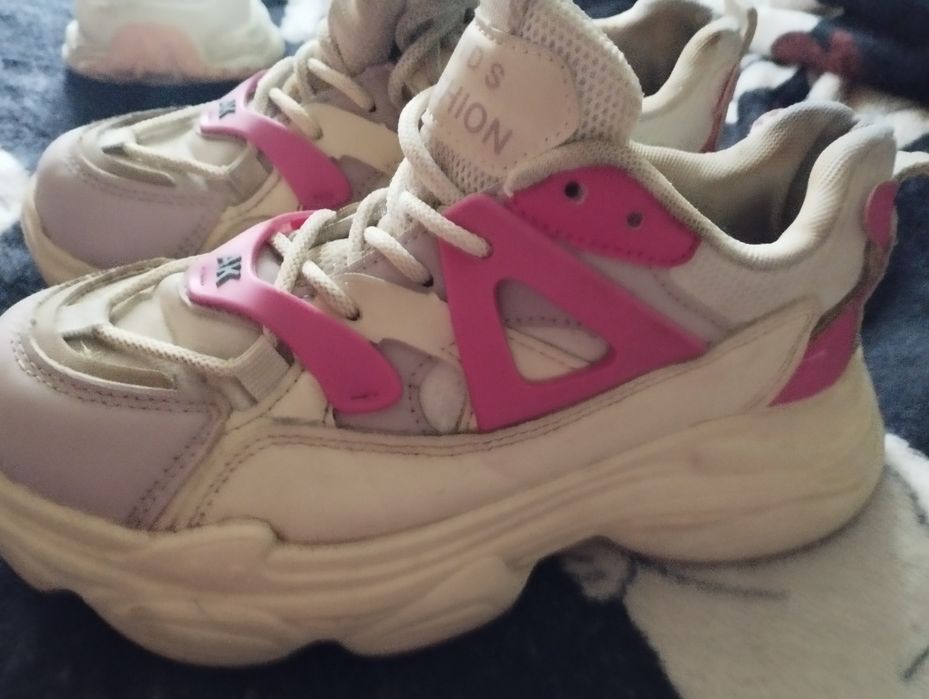 Лот взуття 22 см