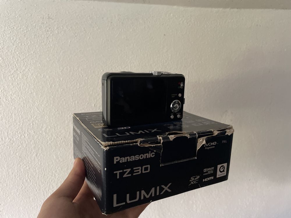 Panasonic Lumix DMC-TZ30