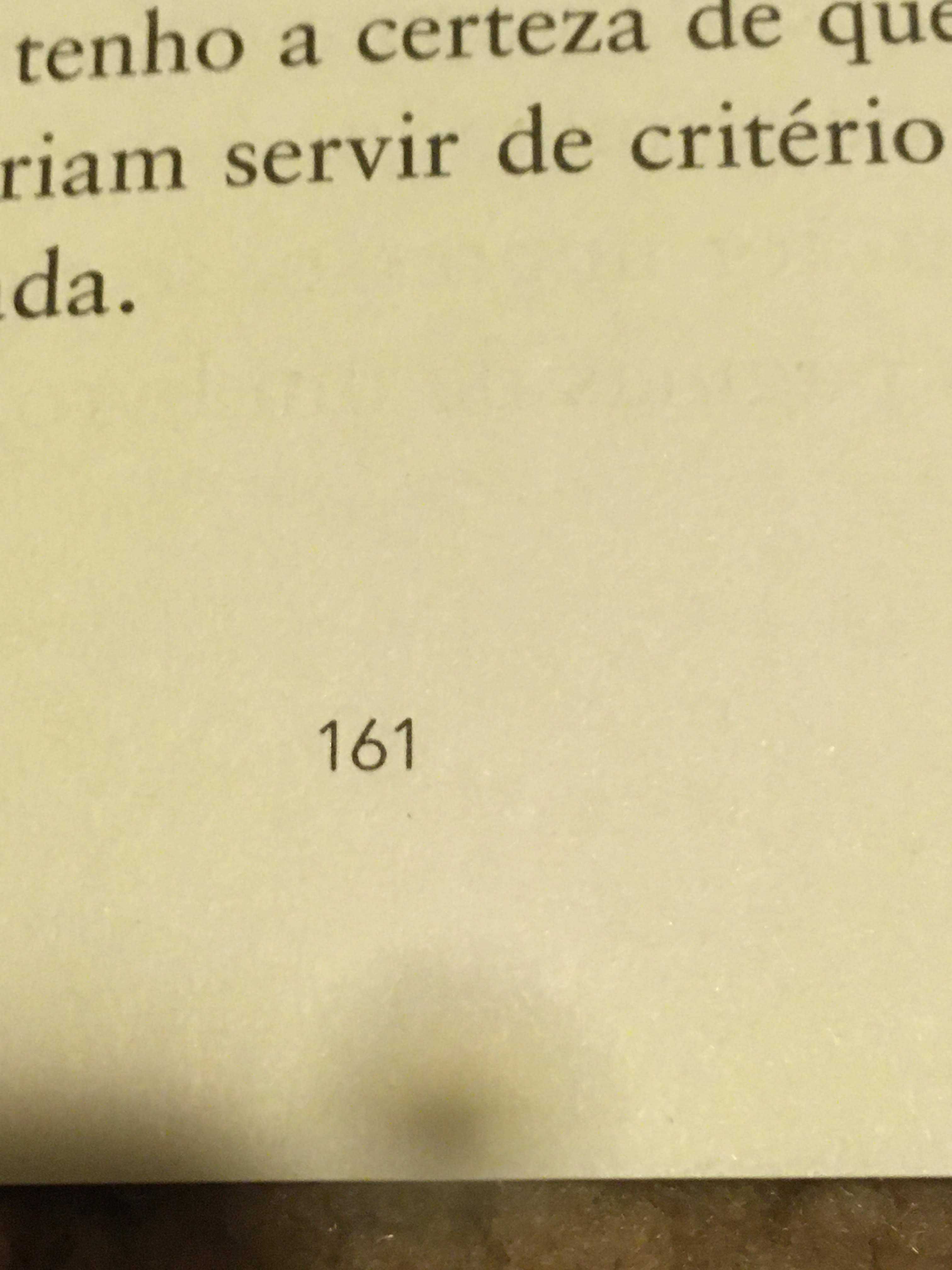 Livro Hoje não de José Luis Peixoto