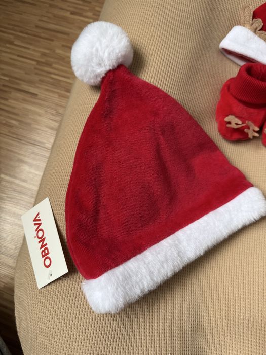 Шапки новорічні Санти для немовлят