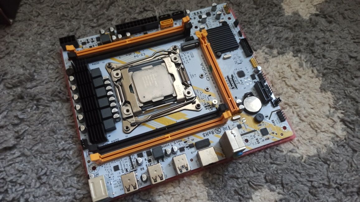 Комплект QIYIDA X99 LGA 2011-3 Xeon E5 2667 v4 16gb DDR 4