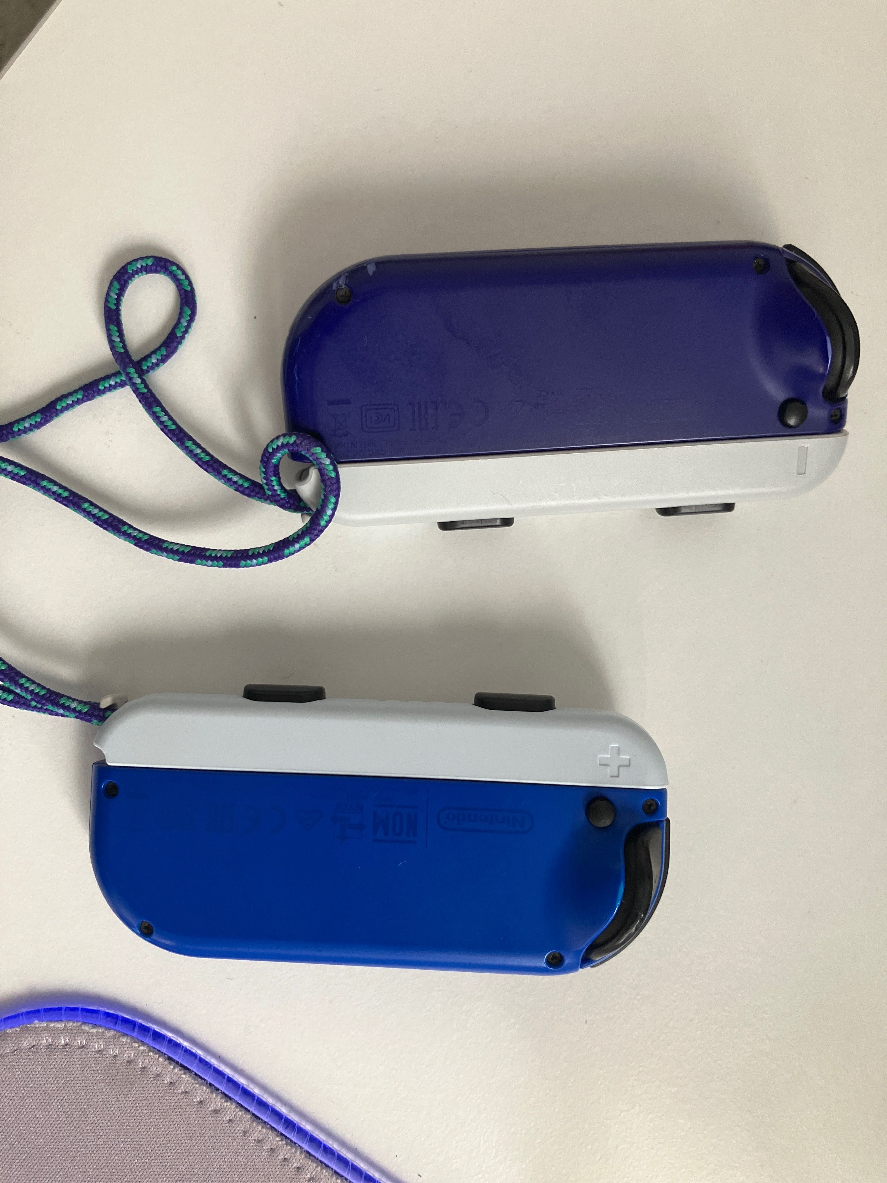 Nintendo Switch Joy-Cons Edição The Legend of Zelda: Skyward Sword
