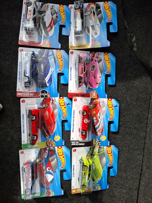 Minitauras hotwheels