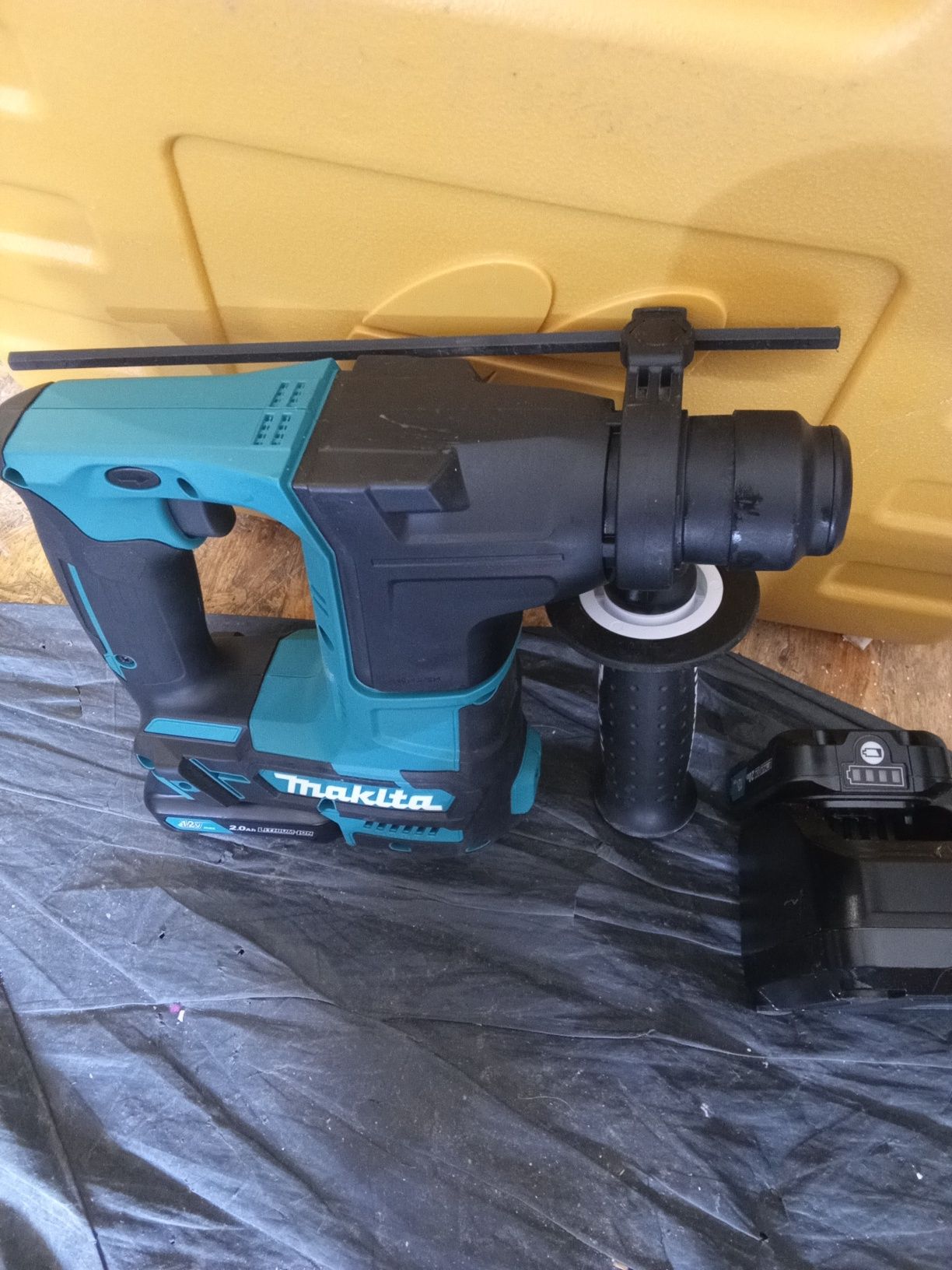 Młotowiertarka Makita hr166d komplet