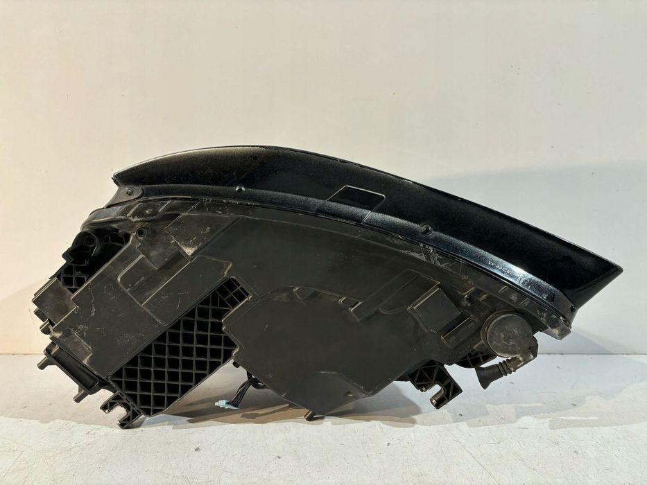 Audi A8 D4 lampa przednia full led prawa - 17469