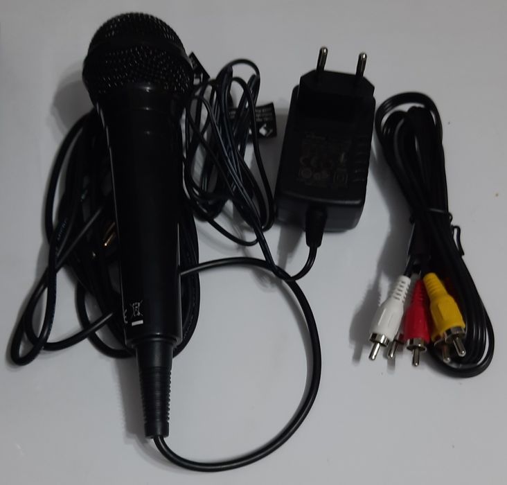 Wyprzedaż! Rockstar LED zestaw do karaoke odtwarzacz CD Bluetooth USB