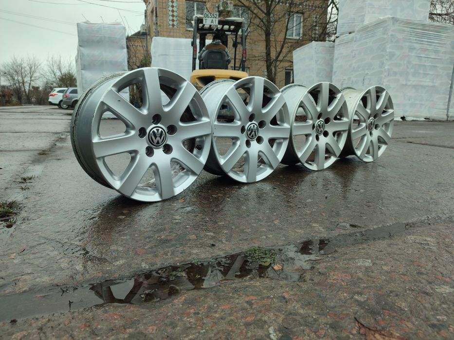 Диски R 16 5*112 ET 42 Volkswagen Passat Skoda Audi Seat