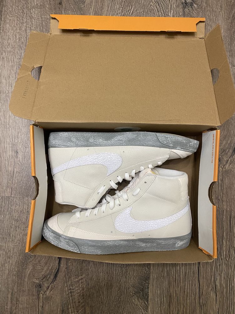 Кросівки Nike Blazer Mid 77