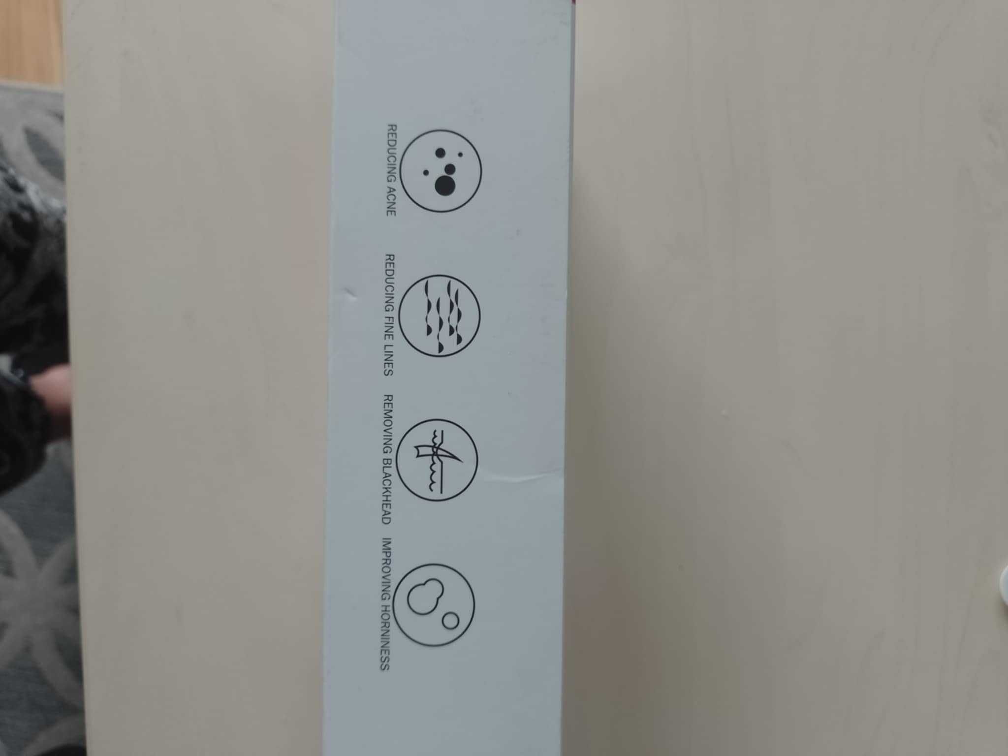 Nowe urządzenie do usuwania zaskórników • 6 końcówek • Ładowanie USB