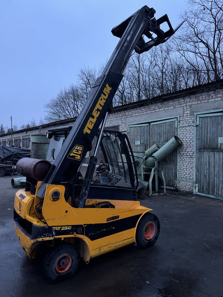 Навантажувач JCB TLT 25