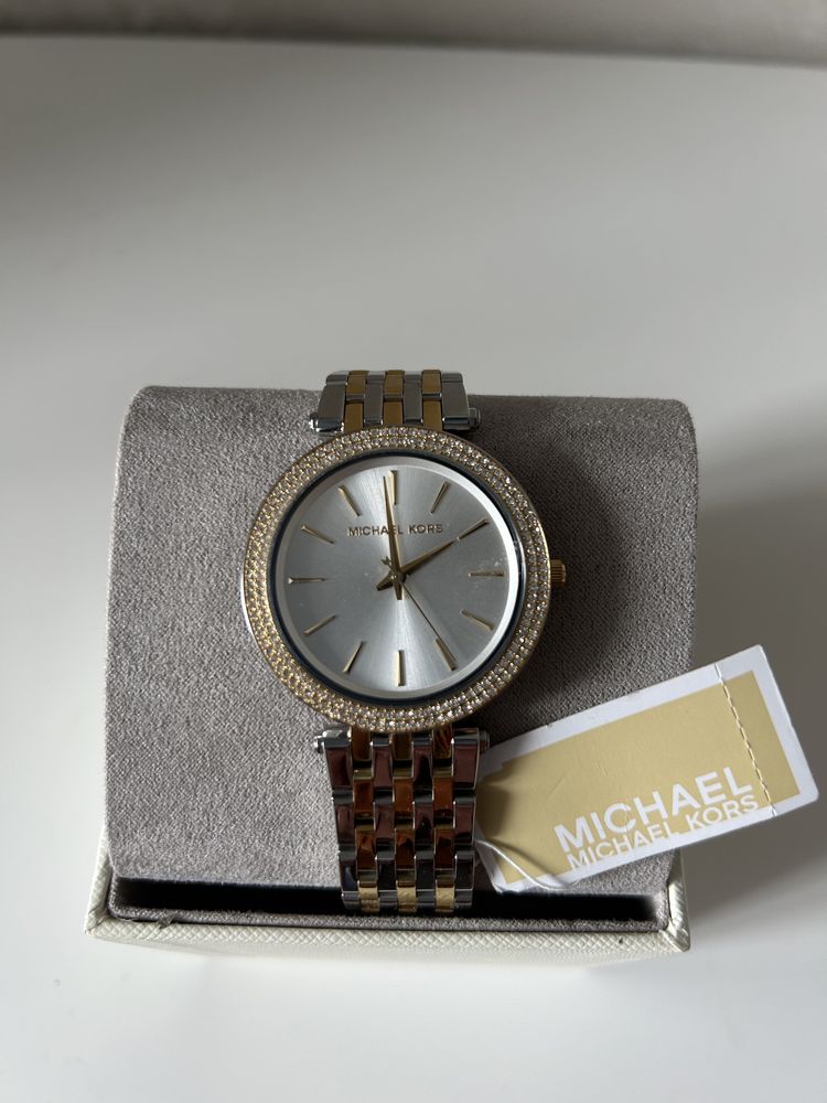 Женские часы Michael Kors