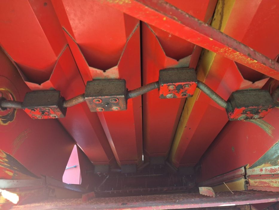 Комбайн Massey Ferguson 430 !