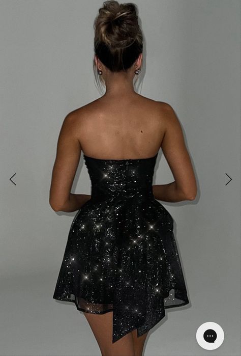 Вечірня міні сукня з блискітками