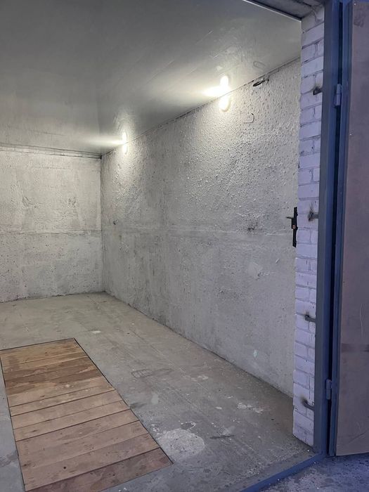 Здам Гараж р-н Автопарк.