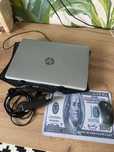 Ноутбук hp, в використані майже не був