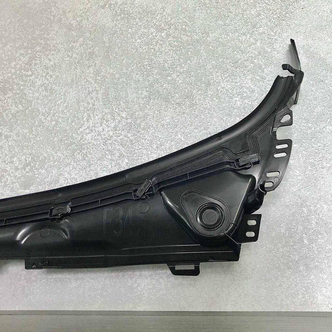 Накладка під лобове скло BMW 3 F34 12-18 бмв накладка под стекло