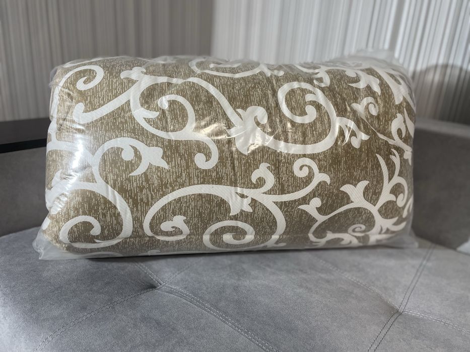 ковдри одіяла зимові різні розміри та кольори двоспальні