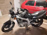 Suzuki GS500 motocykl garażowany