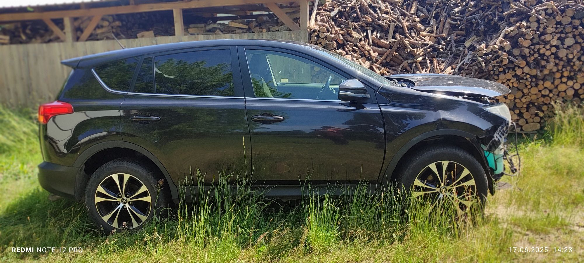 Toyota RAV4 2015 uszkodzona