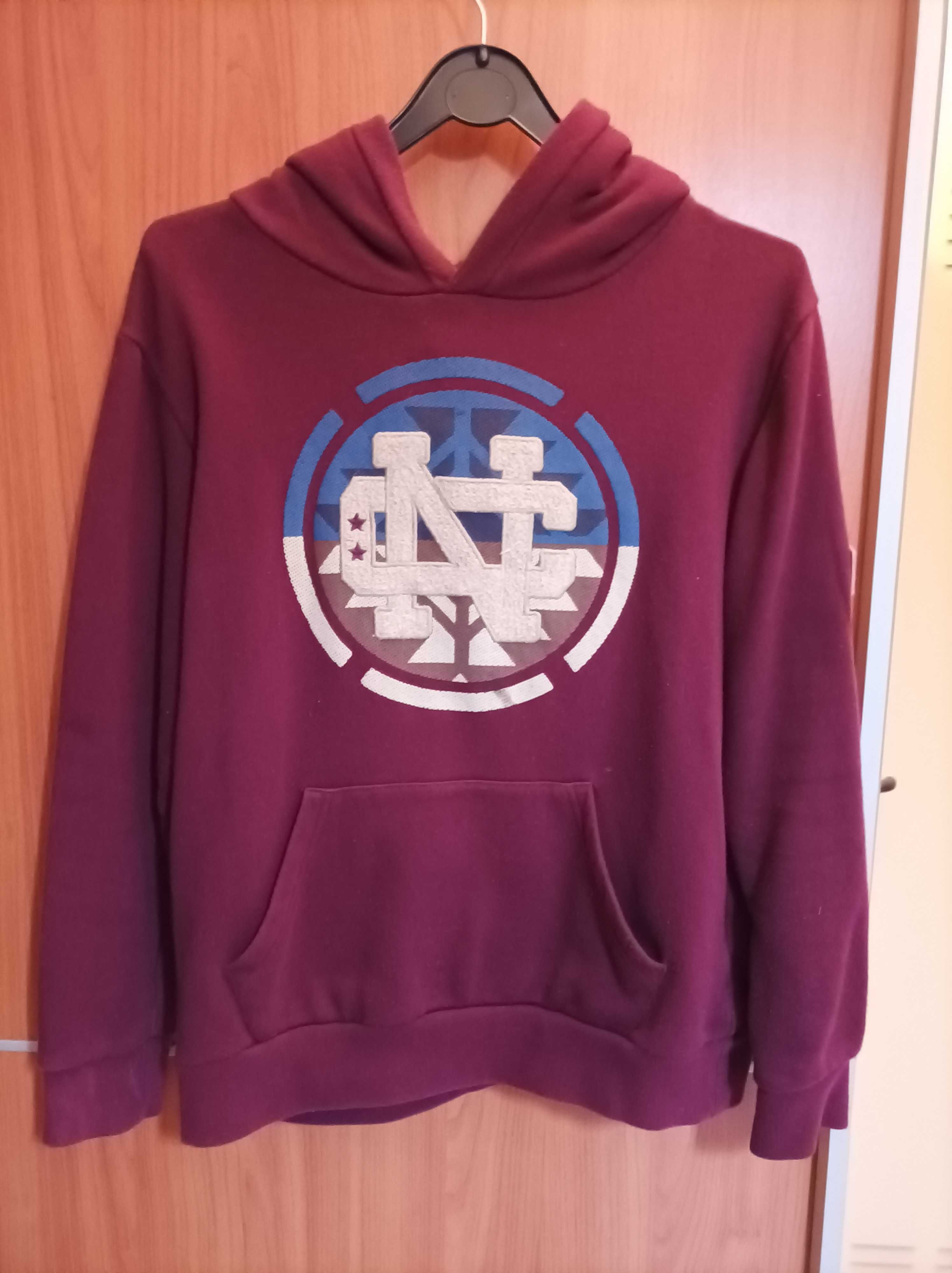 Sweat menino 14 anos - precisa tirar borboto - 2€