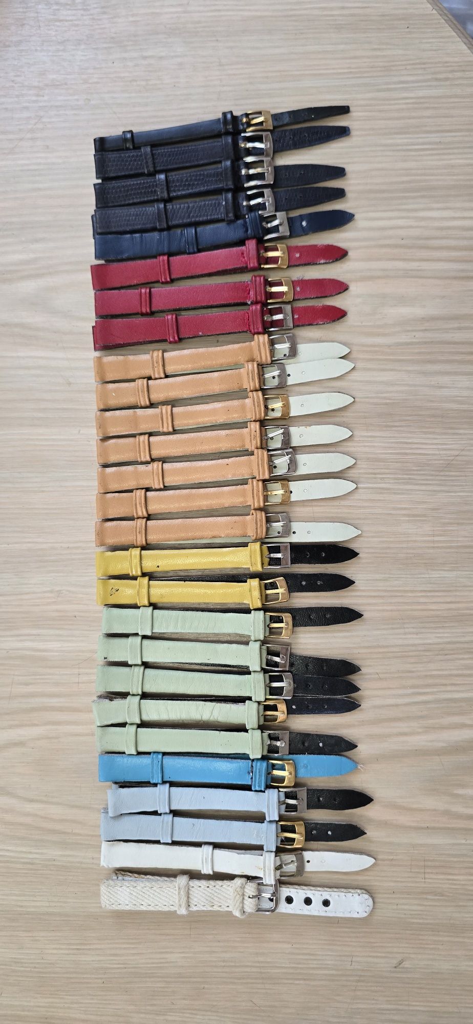 Braçaletes imitação pele Slick  10mm