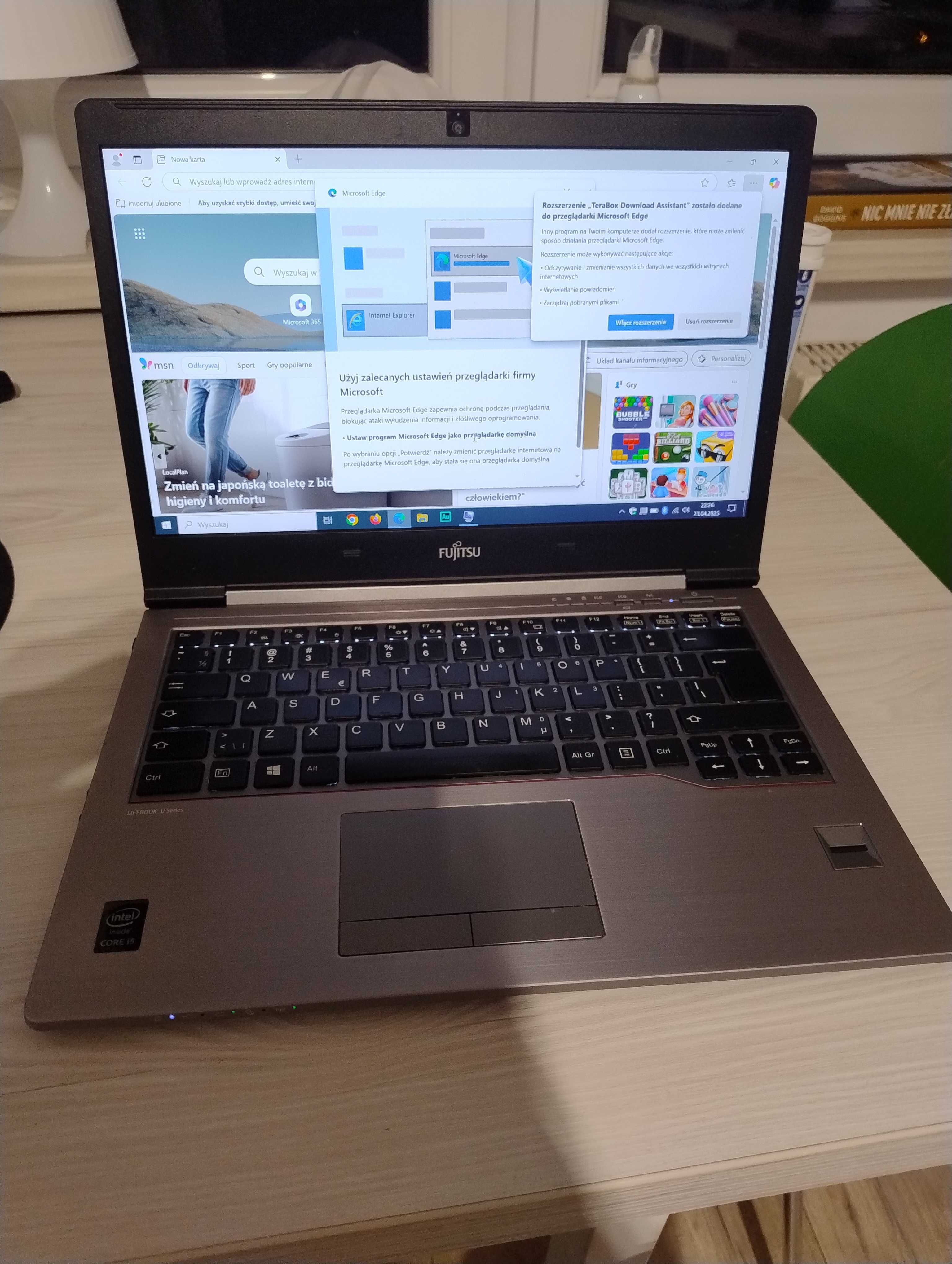 Laptop Fujitsu parametry na zdjęciach
