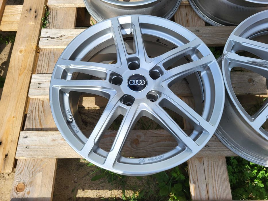 [1138] Felgi aluminiowe 17 Cali 5x112 7,5J Audi A3A4A5A6 +czujniki
